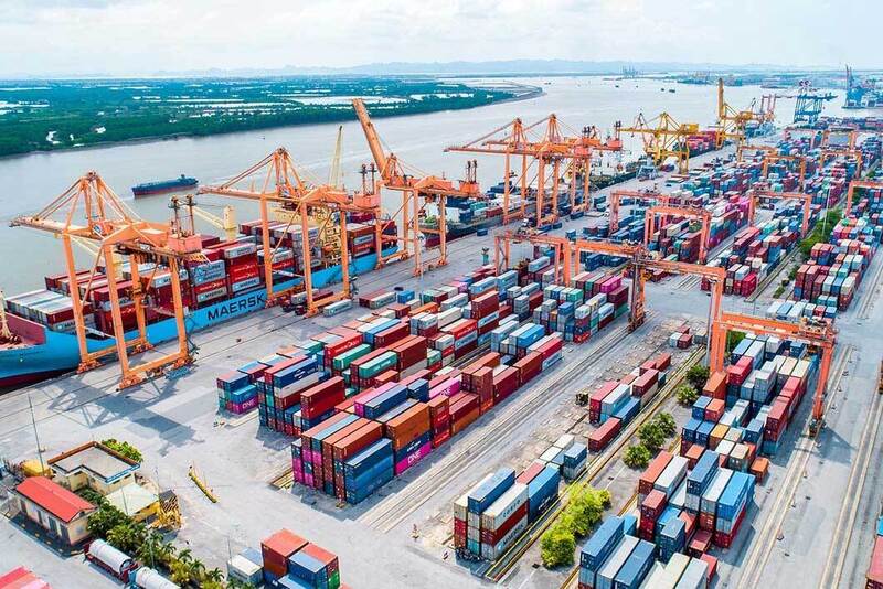 Không chỉ cung cấp thông tin, thương vụ đóng vai trò như một “hệ thống cảnh báo sớm” giúp doanh nghiệp giảm rủi ro trong thương mại quốc tế.