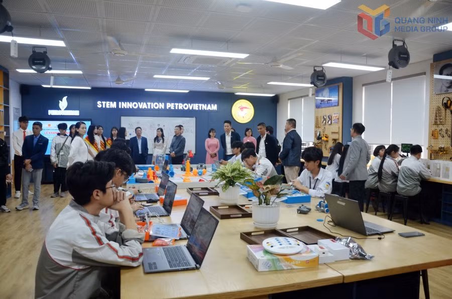 Hoạt động thực hành STEM giúp học sinh Trường THPT Cẩm Phả phát huy tư duy sáng tạo và kỹ năng nghiên cứu khoa học. thpt-cam-pha.jpg