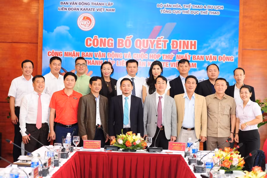 Cuộc họp Ban vận động thành lập Liên đoàn Karate Việt Nam ngày 9/4/2022. Ảnh: INT. karate-viet-nam-tai-sinh-bai-2.jpg