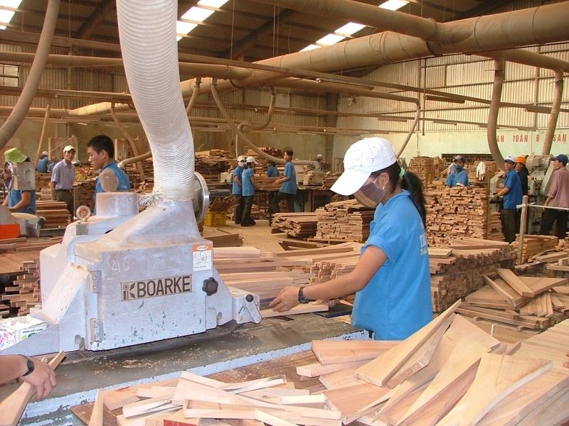 Xuất khẩu gỗ duy trì đà tăng trưởng. Ảnh minh họa
