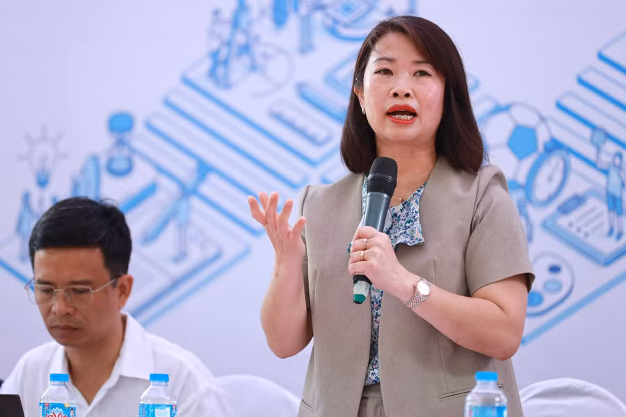 PGS.TS Vũ Thị Hiền – Phó Hiệu trưởng Trường ĐH Ngoại thương. xettuyenjpg3.jpg