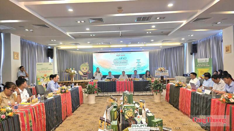 UBND tỉnh Đắk Lắk tổ chức họp báo thông tin về Lễ hội Sầu riêng Đắk Lắk năm 2026. Ảnh: Bảo An