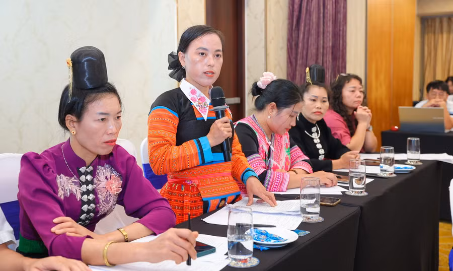Đại diện hộ gia đình tham dự Hội thảo chia sẻ kết quả và bài học kinh nghiệm từ Dự án. Ảnh: BTC.