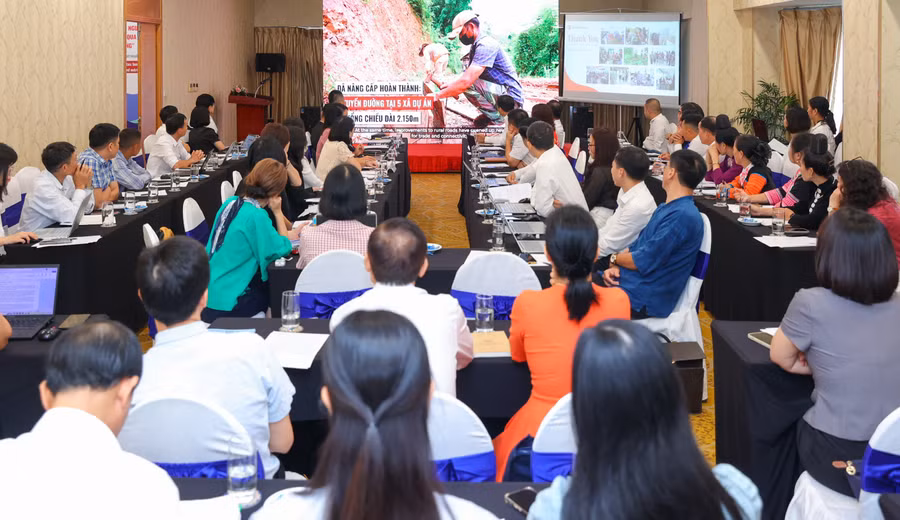 Toàn cảnh hội thảo. Ảnh: BTC. hoa-9279.jpg