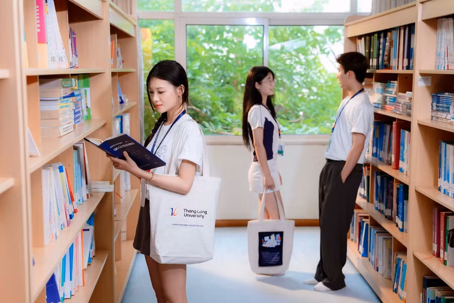Sinh viên Trường Đại học Thăng Long. Ảnh: NTCC.