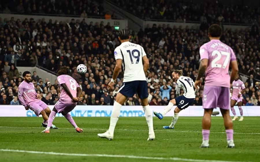 tottenham-1.jpg